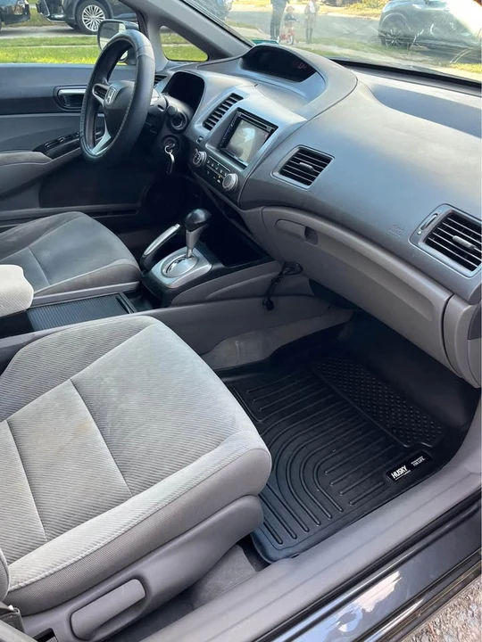 2009 Honda Civic 8th Gen - Image 7 of 8