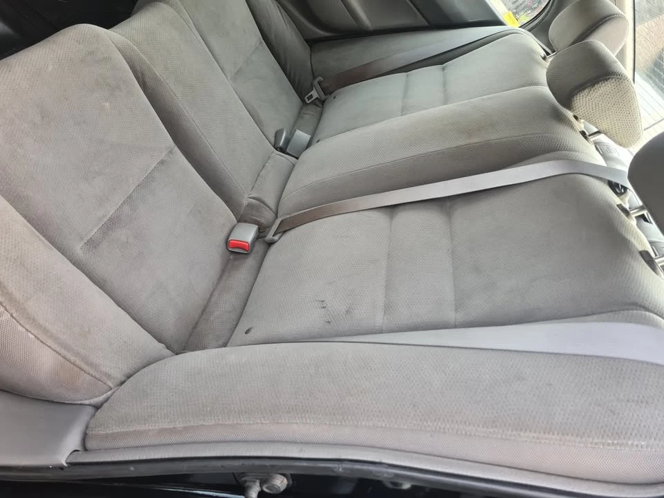2009 Honda Civic 8th Gen - Image 8 of 12