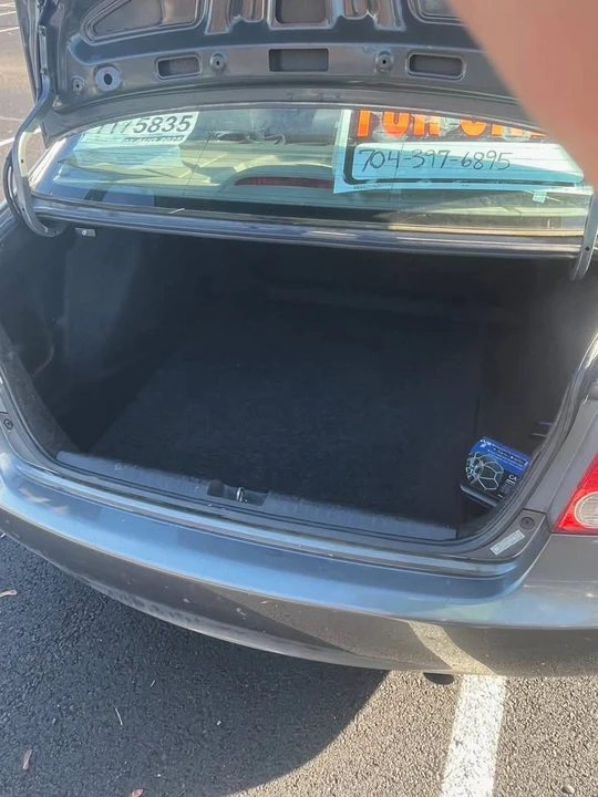 2009 Honda Civic 8th Gen - Image 11 of 12