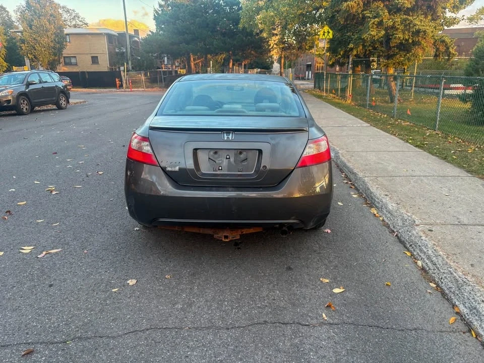 2009 Honda Civic 8th Gen - Image 6 of 13