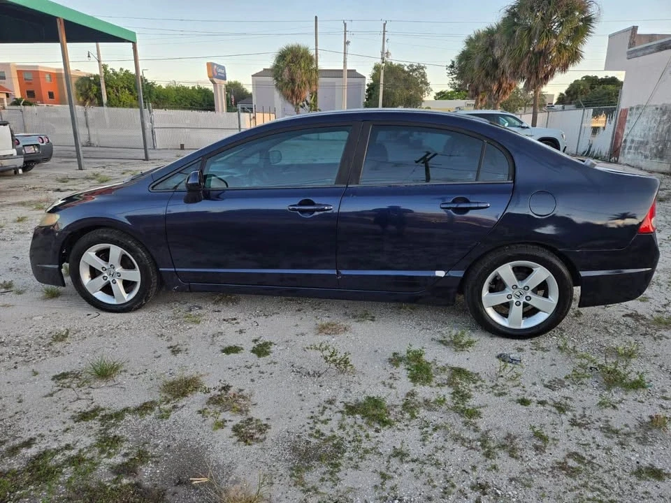 2009 Honda Civic 8th Gen - Image 7 of 7