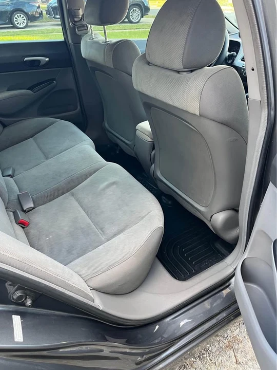 2009 Honda Civic 8th Gen - Image 8 of 8