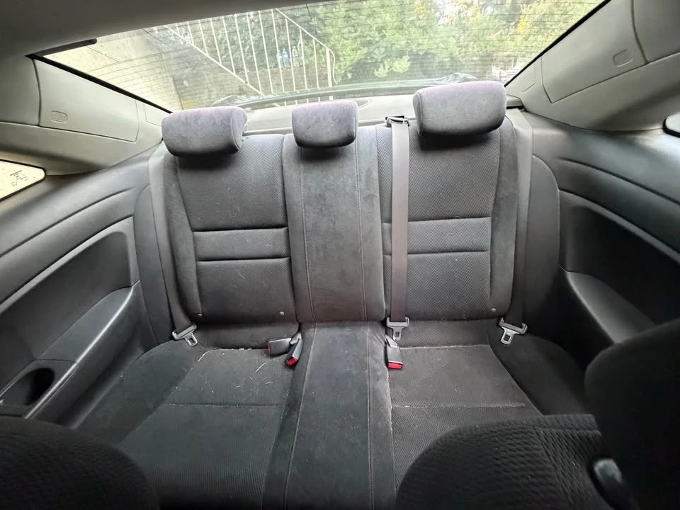 2009 Honda Civic 8th Gen - Image 9 of 20