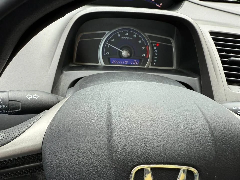2009 Honda Civic 8th Gen - Image 4 of 7