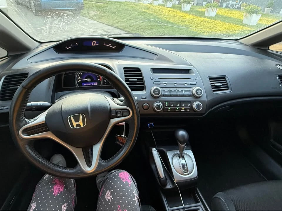 2009 Honda Civic 8th Gen - Image 4 of 5