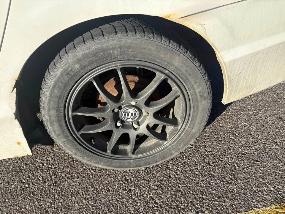 2009 Honda Civic 8th Gen - Image 11 of 12