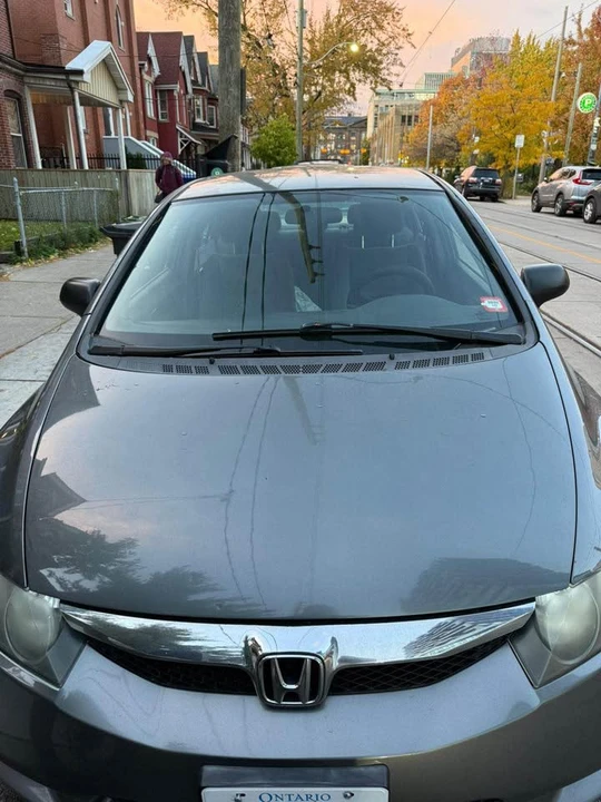 2009 Honda Civic 8th Gen - Image 2 of 7