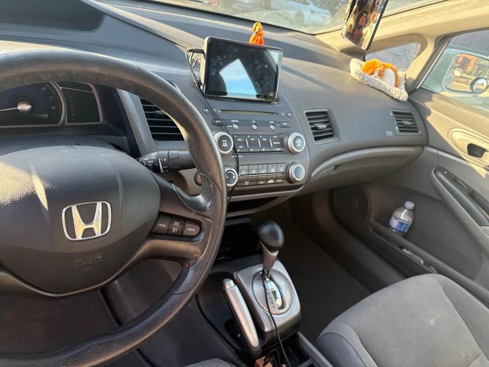 2009 Honda Civic 8th Gen - Image 5 of 12