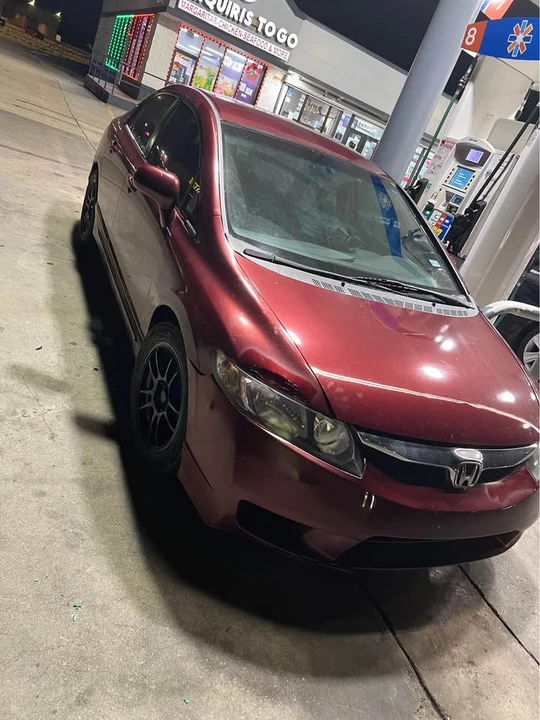 2009 Honda Civic 8th Gen - Image 3 of 7