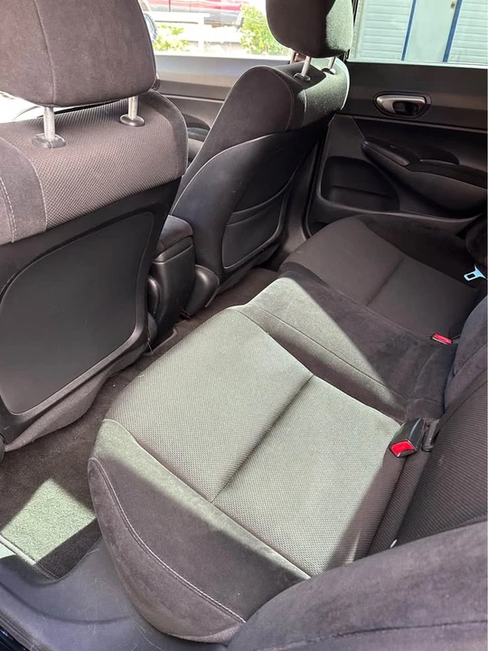 2009 Honda Civic 8th Gen - Image 6 of 8