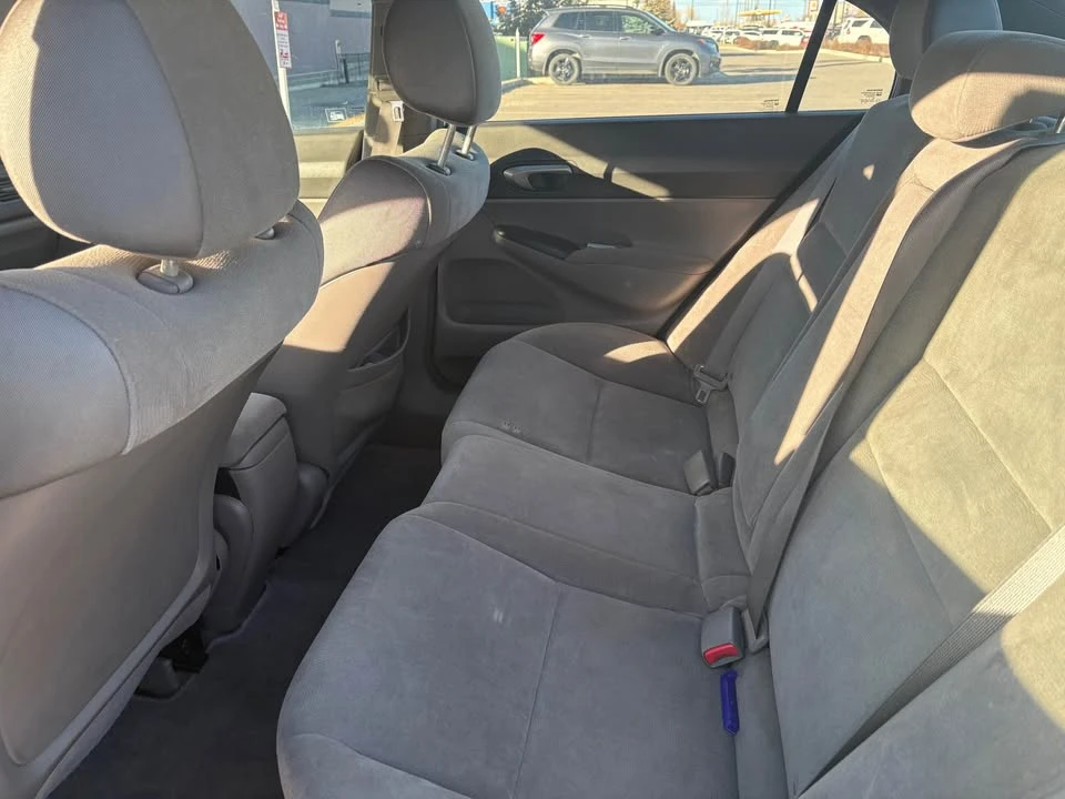 2009 Honda Civic 8th Gen - Image 4 of 12
