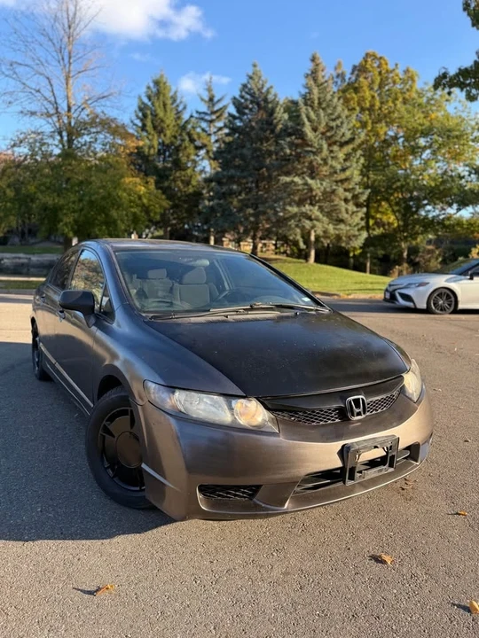2009 Honda Civic 8th Gen - Image 9 of 13