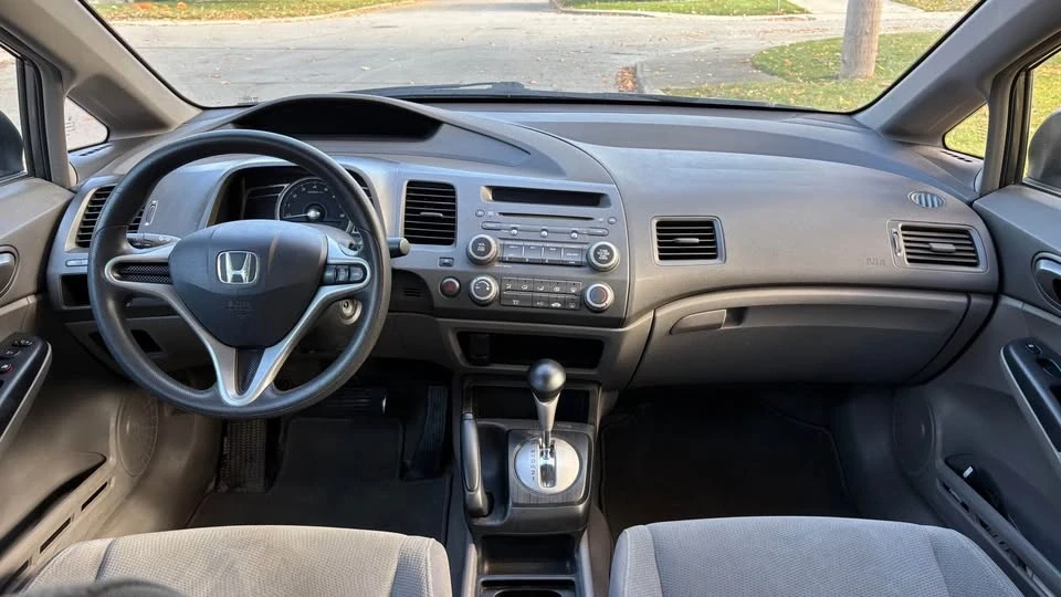 2009 Honda Civic 8th Gen - Image 15 of 15