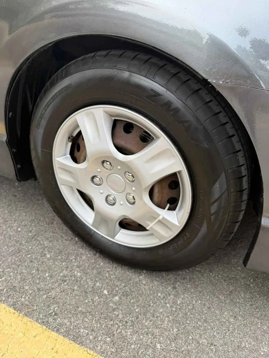 2009 Honda Civic 8th Gen - Image 12 of 13