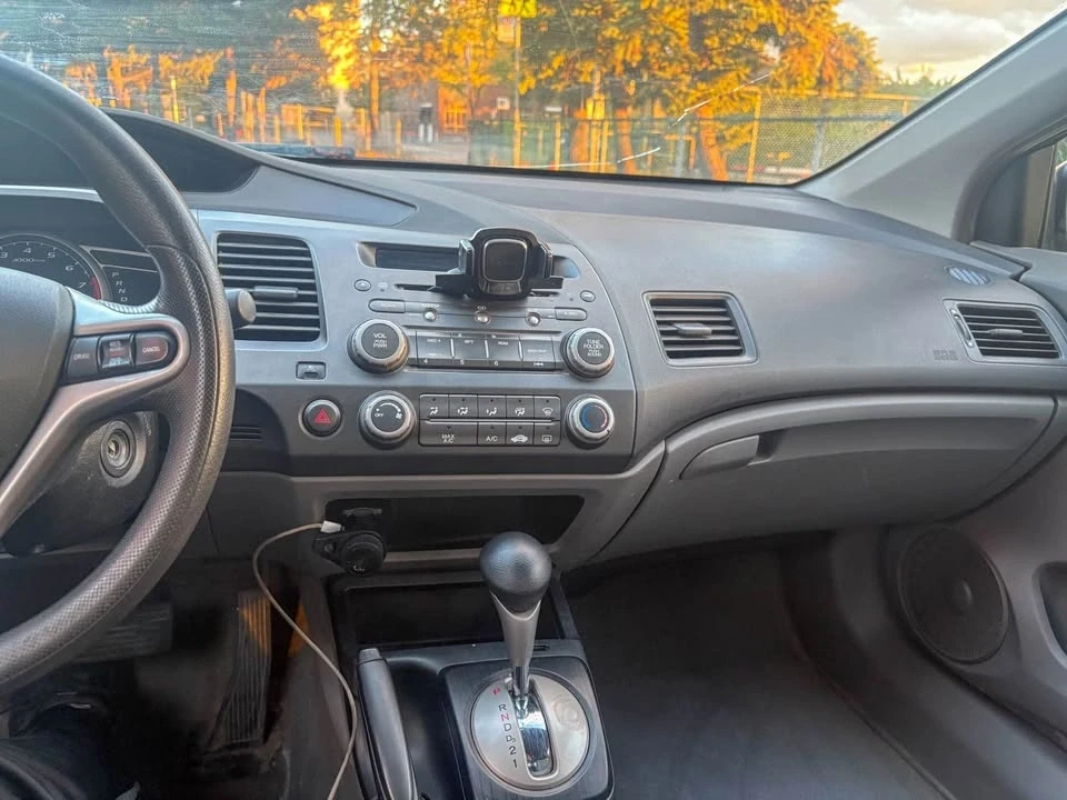 2009 Honda Civic 8th Gen - Image 13 of 13