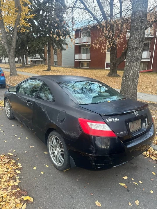 2009 Honda Civic 8th Gen - Image 2 of 3