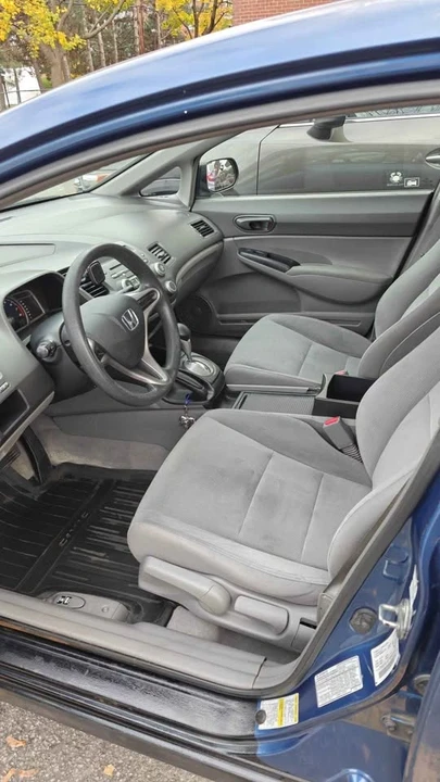 2009 Honda Civic 8th Gen - Image 5 of 8