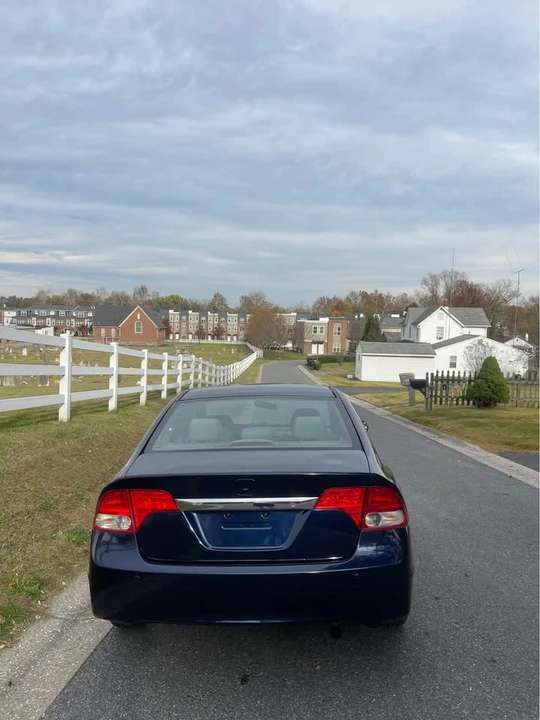 2009 Honda Civic 8th Gen - Image 4 of 6