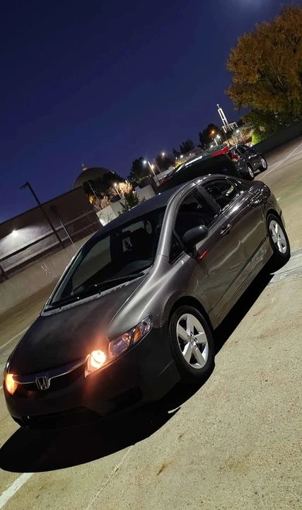 2009 Honda Civic 8th Gen - Image 15 of 20