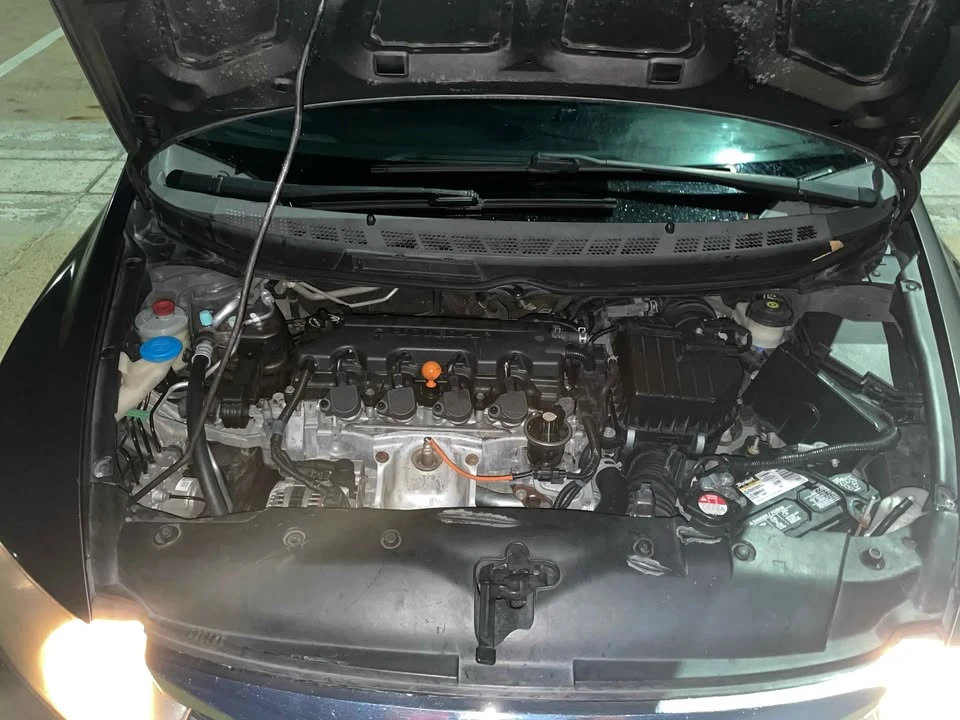 2009 Honda Civic 8th Gen - Image 8 of 20