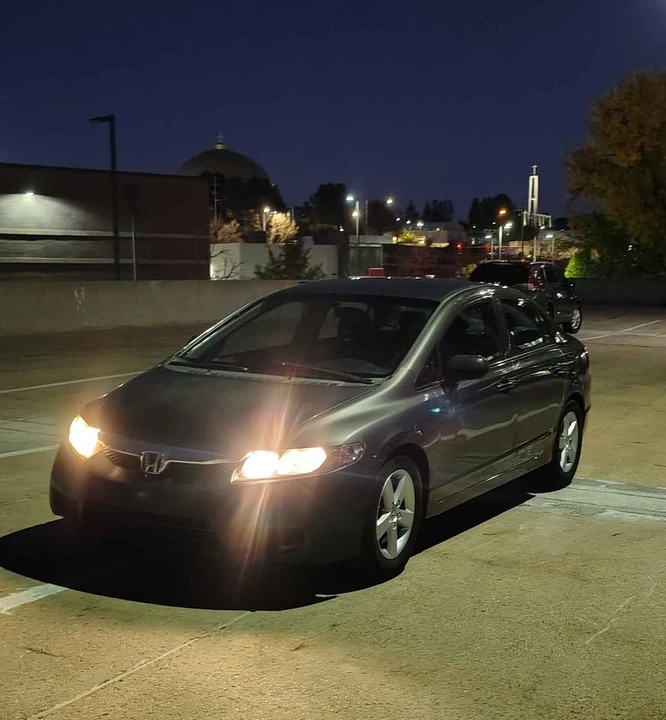 2009 Honda Civic 8th Gen - Image 9 of 20