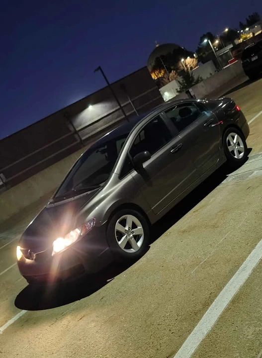 2009 Honda Civic 8th Gen - Image 10 of 20