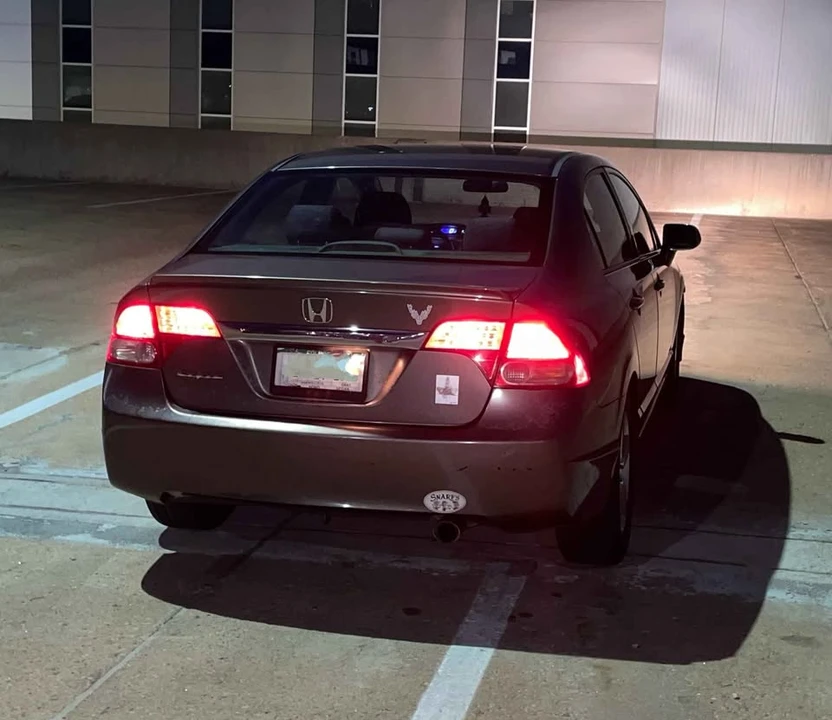 2009 Honda Civic 8th Gen - Image 3 of 20
