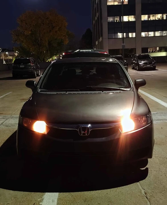 2009 Honda Civic 8th Gen - Image 14 of 20