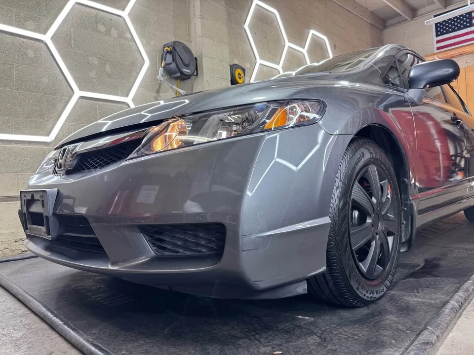 2009 Honda Civic 8th Gen - Image 6 of 17