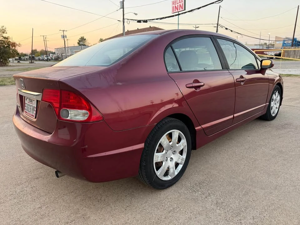2009 Honda Civic 8th Gen - Image 8 of 9