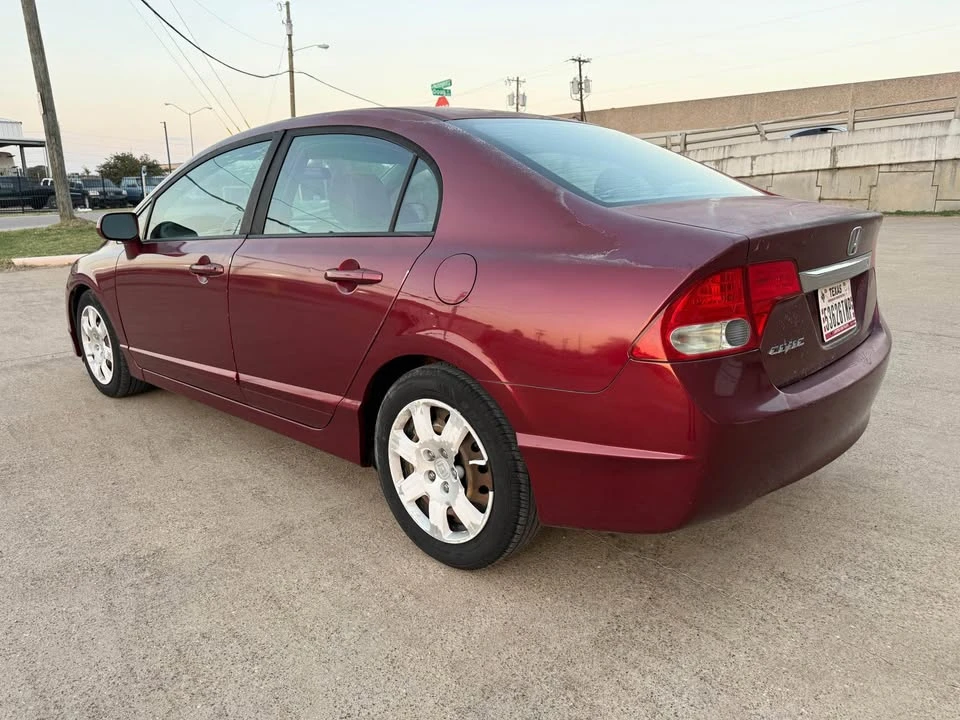 2009 Honda Civic 8th Gen - Image 2 of 9