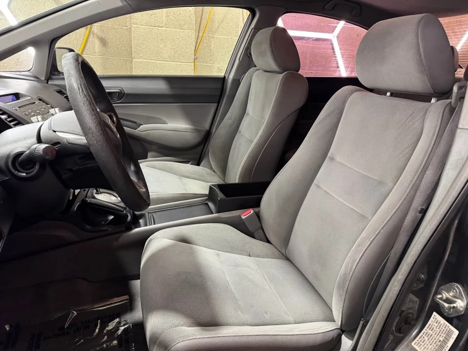 2009 Honda Civic 8th Gen - Image 13 of 17
