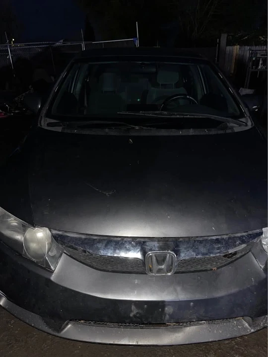 2009 Honda Civic 8th Gen - Image 4 of 7