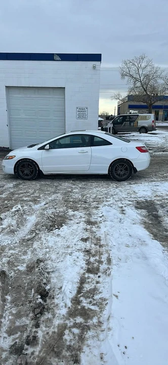 2009 Honda Civic 8th Gen - Image 5 of 8