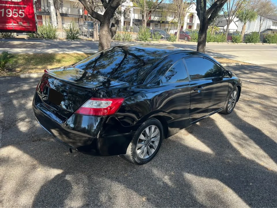 2009 Honda Civic 8th Gen - Image 5 of 7