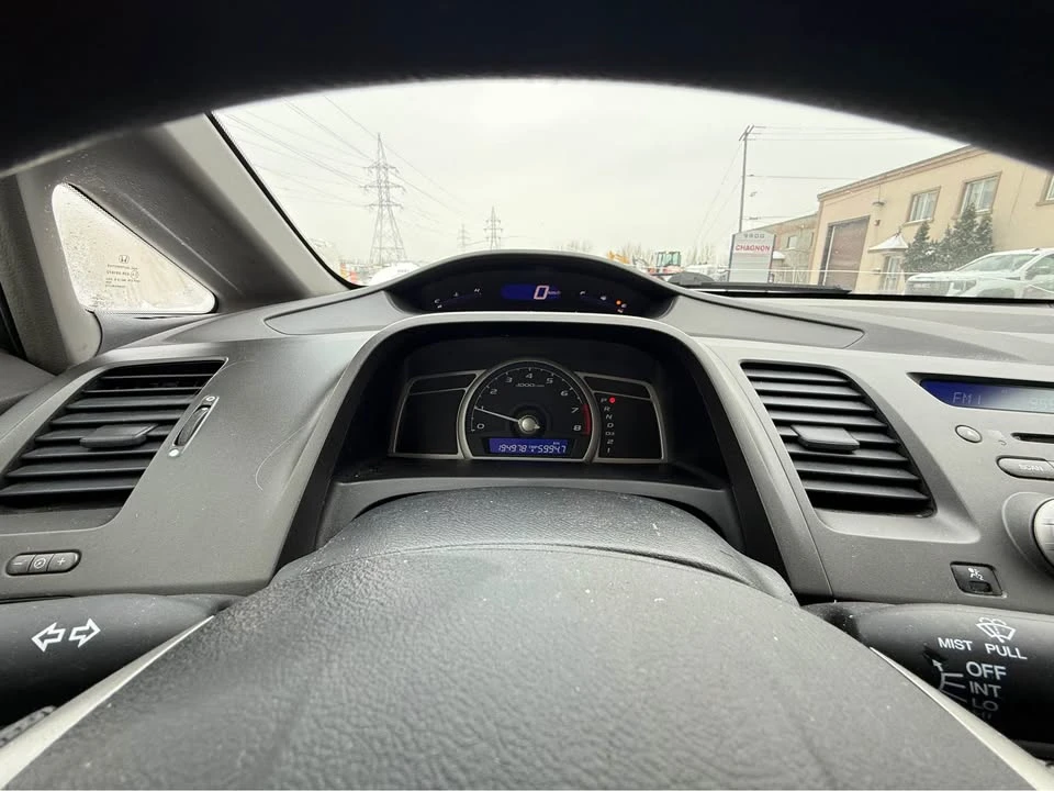 2009 Honda Civic 8th Gen - Image 4 of 16