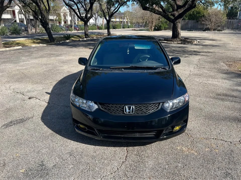 2009 Honda Civic 8th Gen - Image 2 of 7