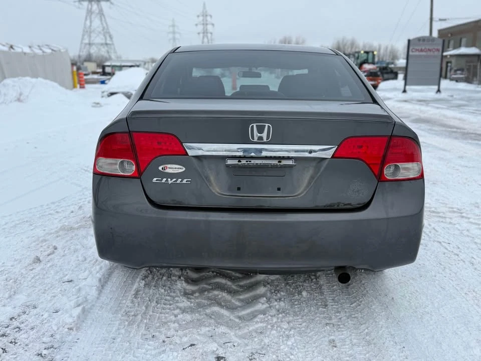 2009 Honda Civic 8th Gen - Image 16 of 16