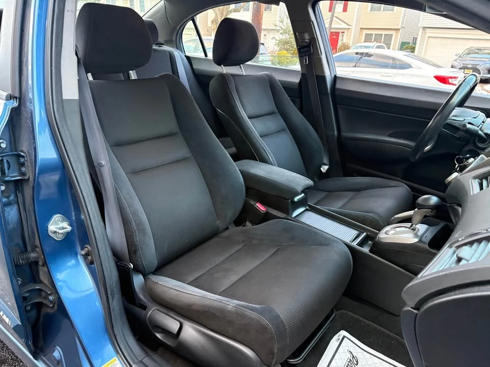 2009 Honda Civic 8th Gen - Image 10 of 19