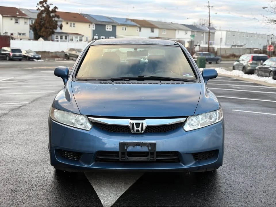 2009 Honda Civic 8th Gen - Image 2 of 19