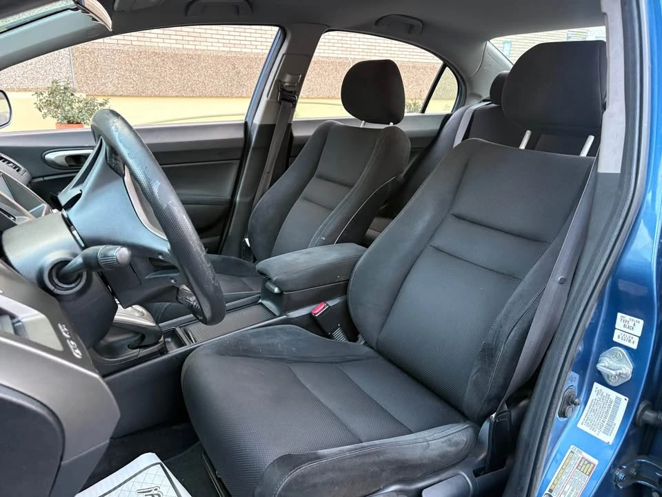 2009 Honda Civic 8th Gen - Image 9 of 19