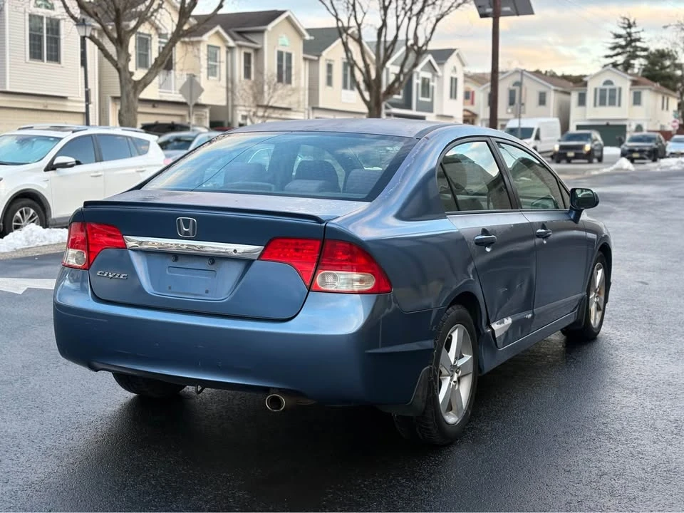 2009 Honda Civic 8th Gen - Image 6 of 19