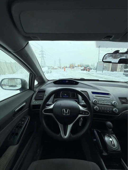 2009 Honda Civic 8th Gen - Image 5 of 16