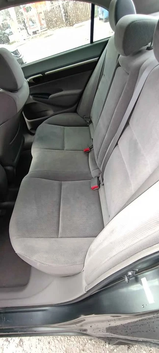 2009 Honda Civic 8th Gen - Image 5 of 13