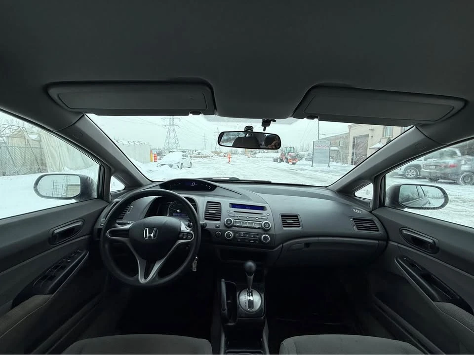 2009 Honda Civic 8th Gen - Image 8 of 16