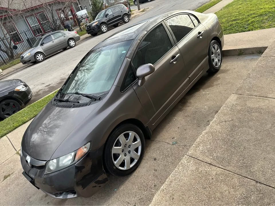 2009 Honda Civic 8th Gen - Image 10 of 12
