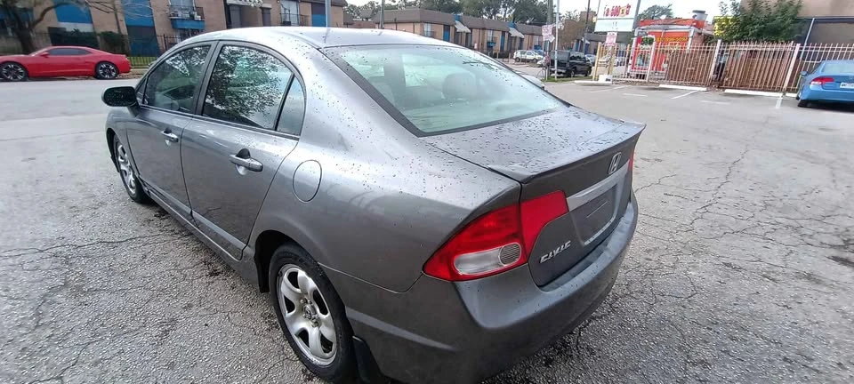2009 Honda Civic 8th Gen - Image 13 of 13
