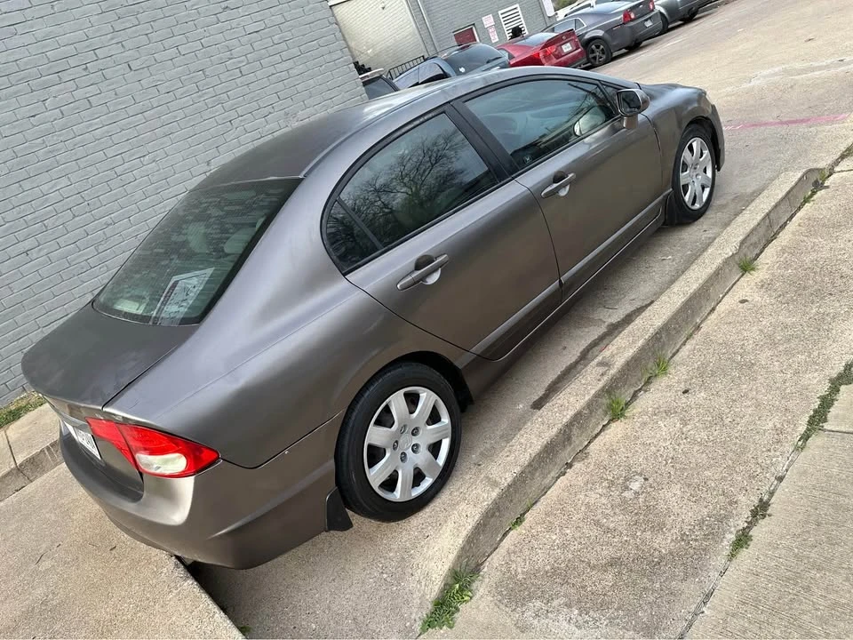 2009 Honda Civic 8th Gen - Image 12 of 12