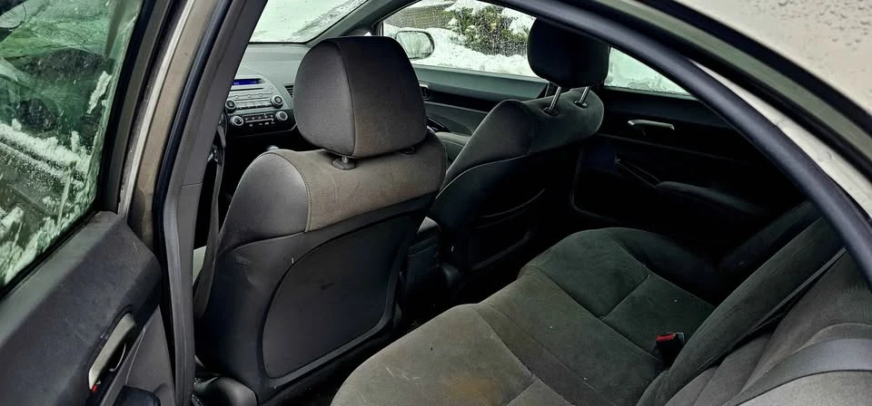 2009 Honda Civic 8th Gen - Image 5 of 7