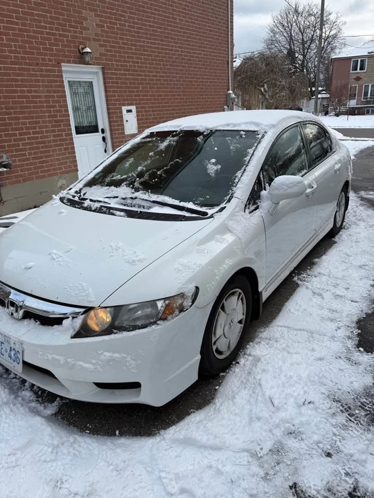 2009 Honda Civic 8th Gen - Image 2 of 12